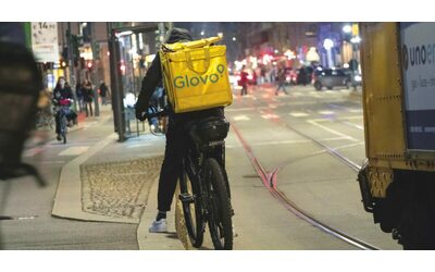 Torino, rider picchiato perché non aveva il resto: “Dobbiamo avere dei diritti, non siamo animali”