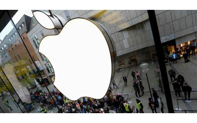Trump: “Dazi aggiuntivi del 25% all’India perché compra petrolio russo”. Apple pronta a investire 100 miliardi negli Usa
