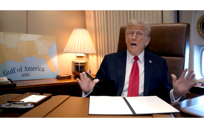 Trump: “Il mio piano non prevede il ritorno dei palestinesi a Gaza”. Hamas rinvia il nuovo rilascio di ostaggi. Israele: “Massima allerta”