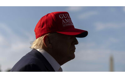 “Trump narcisista, vuole essere come Cesare”: i media arabi sul presidente Usa dopo il vertice di Sharm