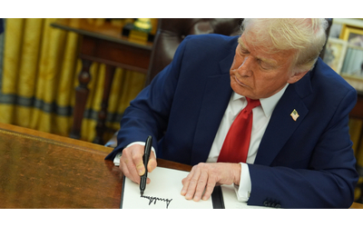 Trump restaura il principio della “massima pressione” ma cerca un dialogo sul nucleare con l’Iran. “Influiranno anche i tagli a USAid”
