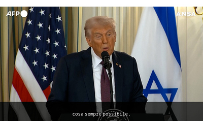 Trump: “Se Hamas rifiuta l’accordo di pace, Israele ha il mio pieno appoggio per distruggerli” – Video