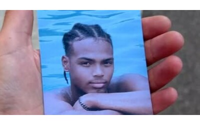 Uccise un 16enne intervenuto per aiutare un amico condannato a 11 anni e 6 mesi La famiglia della vittima Vergogna