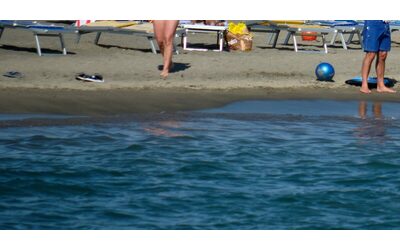 Un bambino di 6 anni è scomparso in mare davanti alla spiaggia di Cavallino Treporti: ricerche...