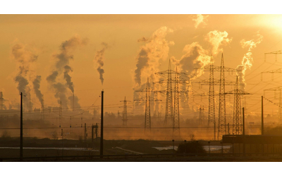 Un miliardario inquina in appena 24 ore più di quanto faccia in un intero anno la metà più povera del Pianeta