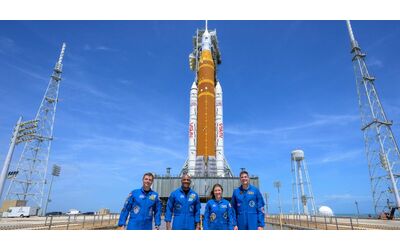 Una missione epica gli astronauti pronti a una nuova frontiera Iniziato il conto alla rovescia al Kennedy Space Center