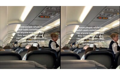 “Una passeggera si è rifiutata di alzarsi per farmi andare in bagno, così ho scorre****o mentre la scavalcavo”: la “guerra del posto” in aereo è virale su TikTok