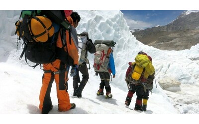 Valanghe in Nepal altri 5 italiani dispersi