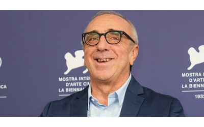 Vedo i colleghi della mia leva che partono per l altro mondo complicato abituarsi all idea di non esserci pi Mi piacerebbe una vecchiaia alla Anthony Hopkins cos Silvio Orlando