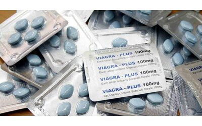 Viagra, addio all’iconica pillola blu: arriva la nuova versione più “discreta” che si scioglie in bocca