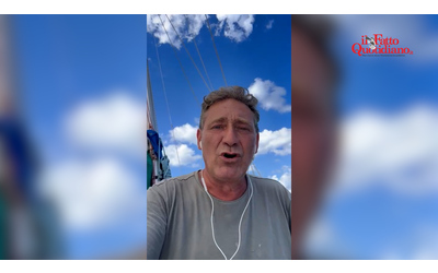 Video-racconto dalla Flotilla, l’inviato del Fatto quotidiano a bordo: “Navighiamo verso Creta, poi proseguiremo per Gaza. Situazione sempre più drammatica”