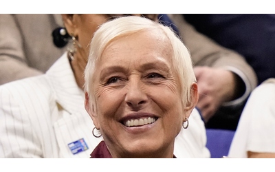 “Wada? L’intero sistema del doping è marcio: bisogna stanare chi imbroglia, non chi usa un po’ di crema”: Navratilova difende Sinner
