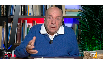 Zagrebelsky a La7 Bello vivere per la patria non morire Abbiamo perso la memoria di cosa vuol dire una guerra