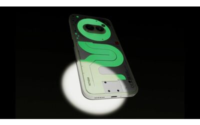 Il Nothing Phone (2a) Plus Community Edition è un successo: sold out in 15 minuti