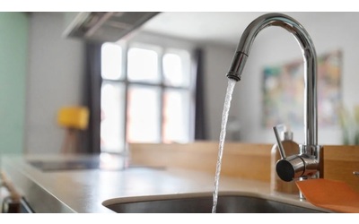 Individuato il “composto fantasma” nell’acqua potabile: scoperte shock negli Stati Uniti