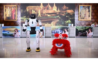 La Thailandia investe nel futuro digitale AGIBOT presenta i suoi robot umanoidi