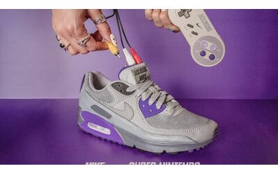 Le Nike diventano una console SNES funzionante il folle progetto di un designer