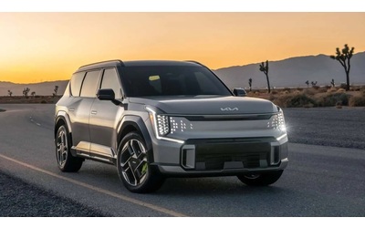 Nuova Kia EV9 GT: il SUV elettrico sportivo con cambio virtuale