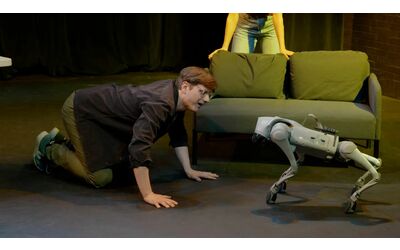 Questo cane robot è diventato una star di Broadway