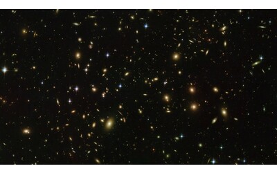 Tecnofirme e lampi misteriosi la nuova idea che cambia la ricerca aliena