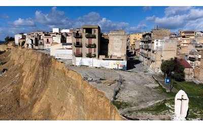 Ecco cosa successo a Niscemi e cosa ha causato la frana