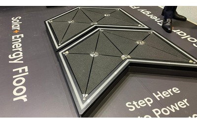 Il pavimento che genera energia grazie ai passi cos la smart city si ricarica