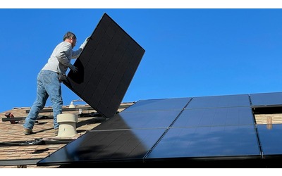 Il vetro che cattura la luce: dalla Corea del Sud la svolta per il fotovoltaico trasparente