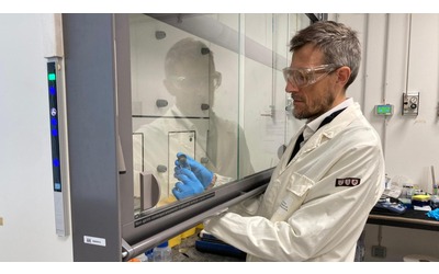 Lavori green, bioingegniere: la batteria adesso si mangia