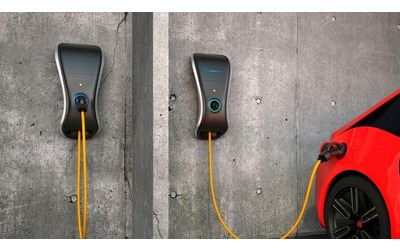 Tornano i contributi per installare colonnine di ricarica delle auto elettriche