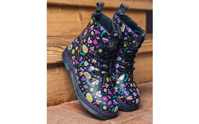 Piccoli ma con stile le calzature immancabili nel guardaroba di una bimba