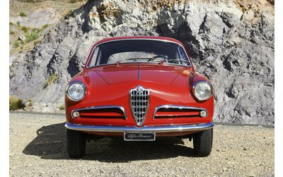 Alfa Romeo Giulietta Sprint: 70 anni di storia