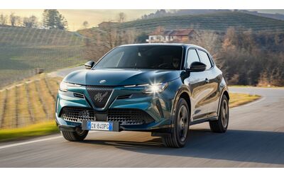 Alfa Romeo Junior, Porte Aperte il 20 e 21 settembre con offerta per l’ibrida
