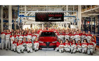 Alfa Romeo Tonale: raggiunta quota 100.000 unità prodotte a Pomigliano