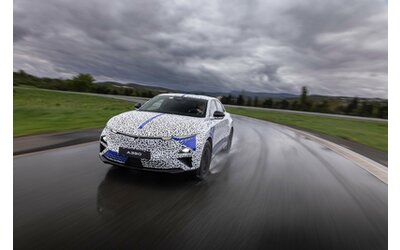 Alpine A390: ultimi test in attesa del debutto mondiale a maggio
