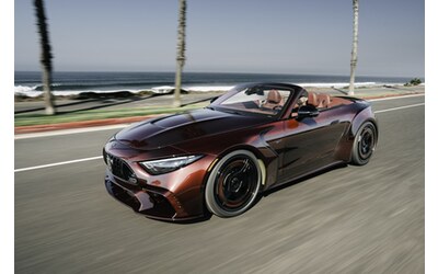 Brabus ha appena svelato una Mercedes mostruosa da 1.000 CV a Monterey