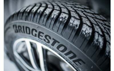 Bridgestone per Porsche: la formula vincente per la guida elettrica