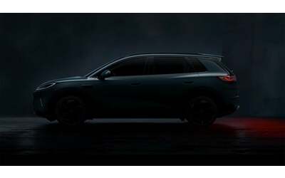 BYD Sealion 05: le prime immagini del nuovo SUV elettrico. Ecco cosa sappiamo