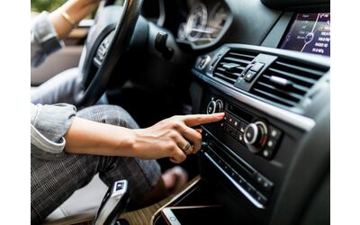 Cambia l autoradio della tua macchina approfittando di queste offerte