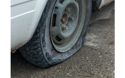 Con il Black Friday il compressore portatile Bosch in offerta a meno di 50