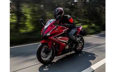 in offerta a meno di 30 l accessorio indispensabile per chi usa la moto tutti i giorni