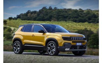 Jeep 2025 tempo di bilanci bene in Italia e in Europa Avenger un enorme successo