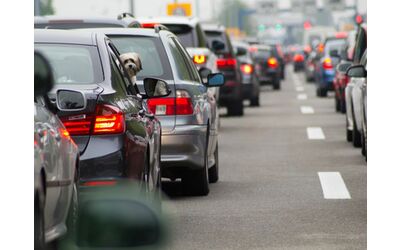 L auto il mezzo di trasporto pi usato in Italia soprattutto nei piccoli comuni