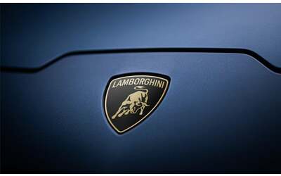 Lamborghini: una GT 2+2 elettrica entro il 2030, ma niente SUV oltre la Urus