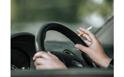 Le offerte sugli accessori indispensabili per chi fuma in auto