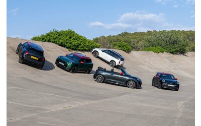 MINI John Cooper Works, gamma sempre più ampia: elettriche ed endotermiche