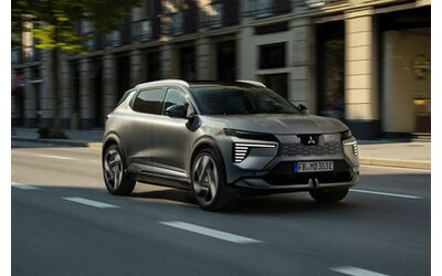 Mitsubishi Eclipse Cross elettrica si presenta in Europa: 600 km di autonomia per il nuovo SUV
