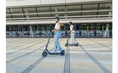 Monopattini elettrici, serve maggiore sicurezza: l'UE deve imporre regole comuni