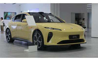 NIO intensifica la strategia di lancio prodotti per il 2025