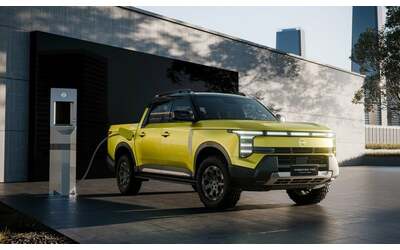 Nissan: il pick-up ibrido Frontier Pro e la berlina elettrica N7 al Salone di Shanghai