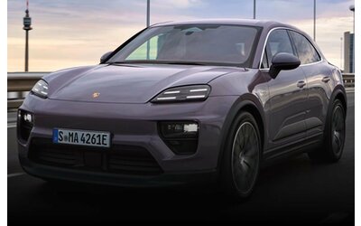 Porsche rivede i piani di elettrificazione: più modelli termici in futuro